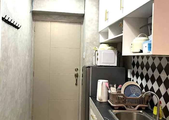 Loft Type Unit With Pool And Netflix * Manilla