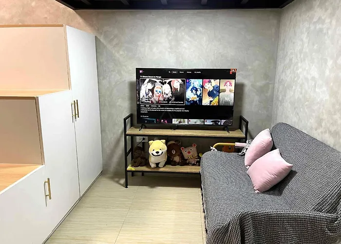 Loft Type Unit With Pool And Netflix
